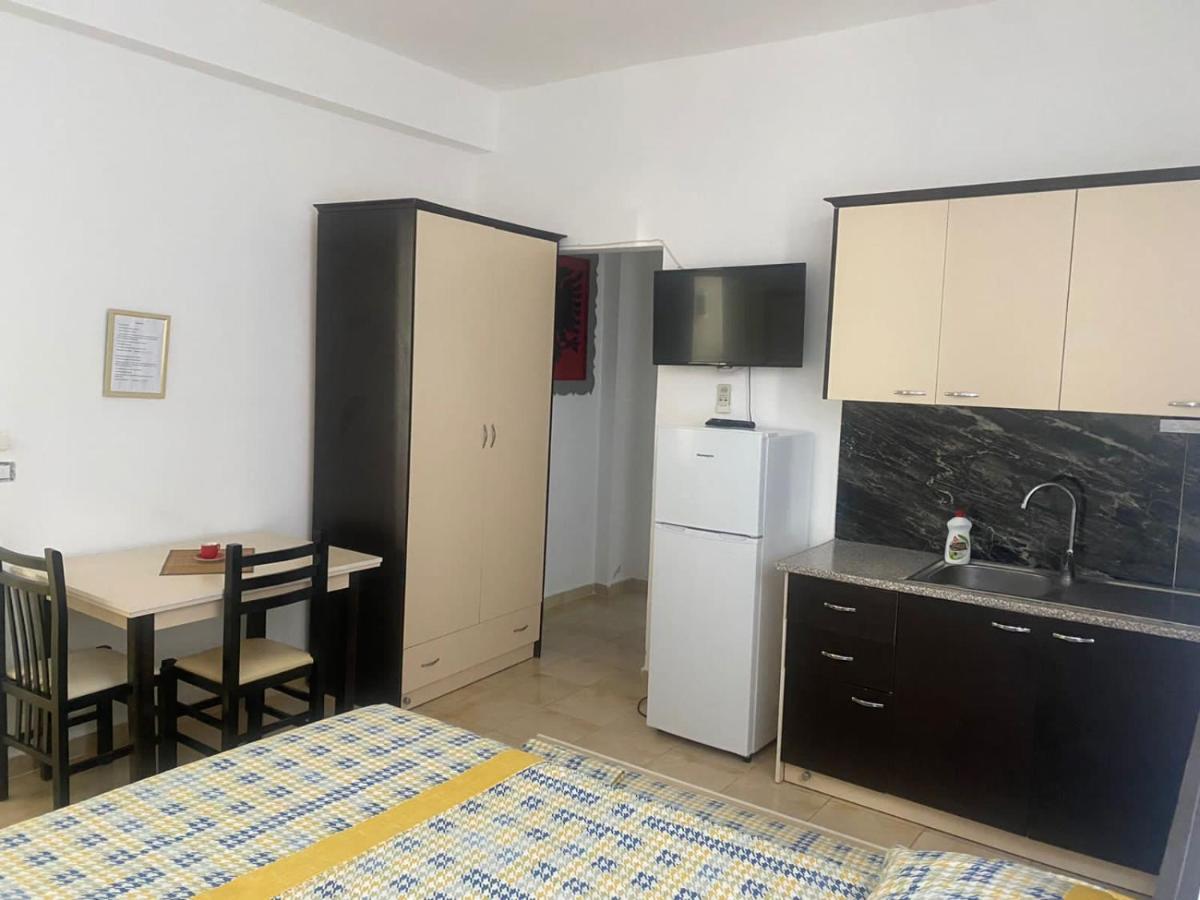Borsh Apartments Экстерьер фото