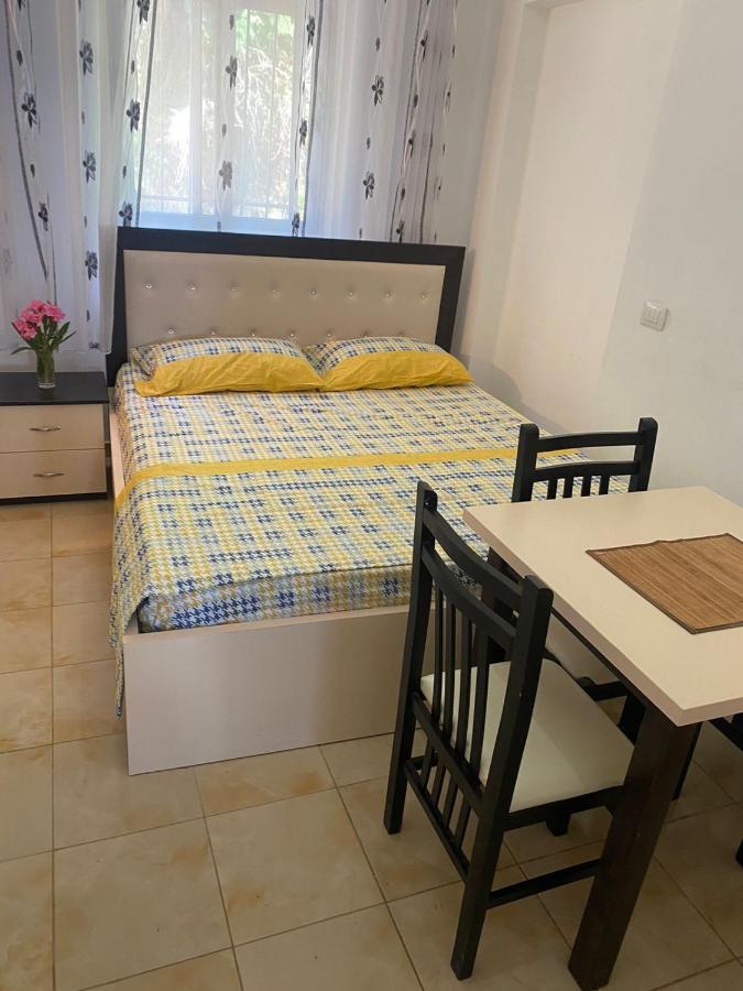 Borsh Apartments Экстерьер фото